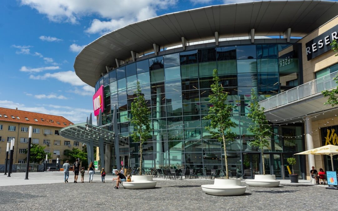 Nákupné centrum VIVO! dokončilo rekonštrukciu svojho námestia